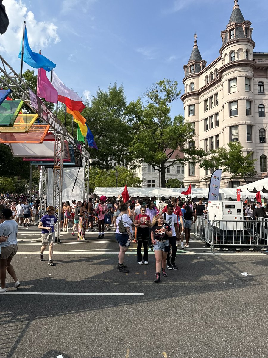 dcfdrecruitment's tweet photo. We stand with the LGBTQ+ community and will continue to support and advocate for equality and acceptance for all. #pride2023  #LoveIsLove #DiversityandInclusion @dcfireems @IAFF36 https://t.co/Pe1zL48Urf