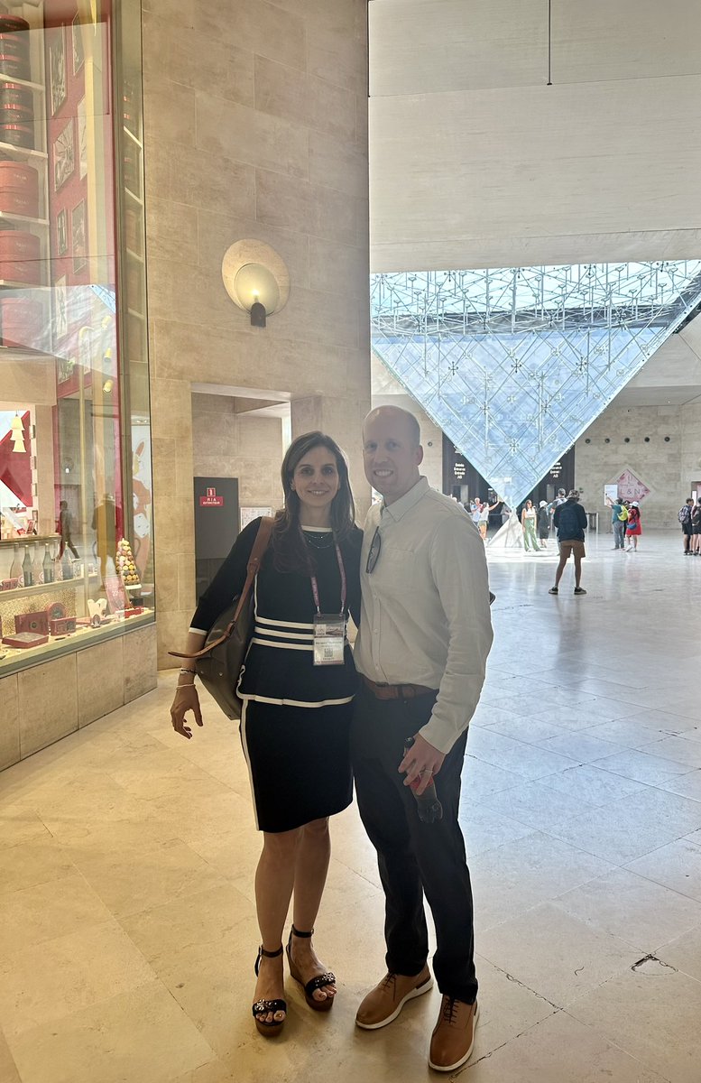 drdalyai's tweet photo. Had an incredible time at #LINNC Paris 2023 Neurovascular Conference! 🧠 Fantastic talks and great connecting with mentor @StavTjoumakaris. Grateful for the knowledge and inspiration! #neuroscience https://t.co/jWUHxM1IG0