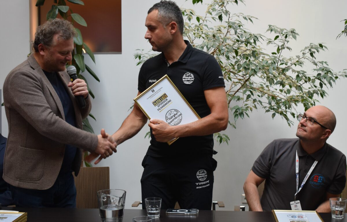 (Sponsorzy Filharmonii będą zasiadać w Złotej Loży) na CZESTOCHOWSKIE24.PL - czestochowskie24.pl/czestochowa/sp…