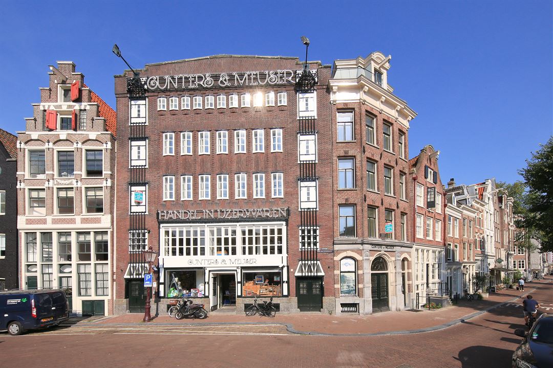 Eat2Gather's tweet photo. Dit voorjaar begon culinair organisatiebureau Eat2Gather een eigen locatie met een kookstudio, 2 boardrooms en een inspiratieruimte. High-end &amp; High-level op de bovenste twee verdiepingen van ons monumentaal pand aan de Amsterdamse grachten. 
https://t.co/HUGlmILReE https://t.co/xjTHyi3bDF
