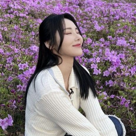 ᅠ
ᅠ
ᅠ
[06122023 ⨾ 23:13 P.M.] 🦋💭

kongju.⠀⠀⨾  우아ㅏㅏㅏㅏ habadu ate 💛💛 이뽀욤이뽀 ✨

ᅠ
ᅠ