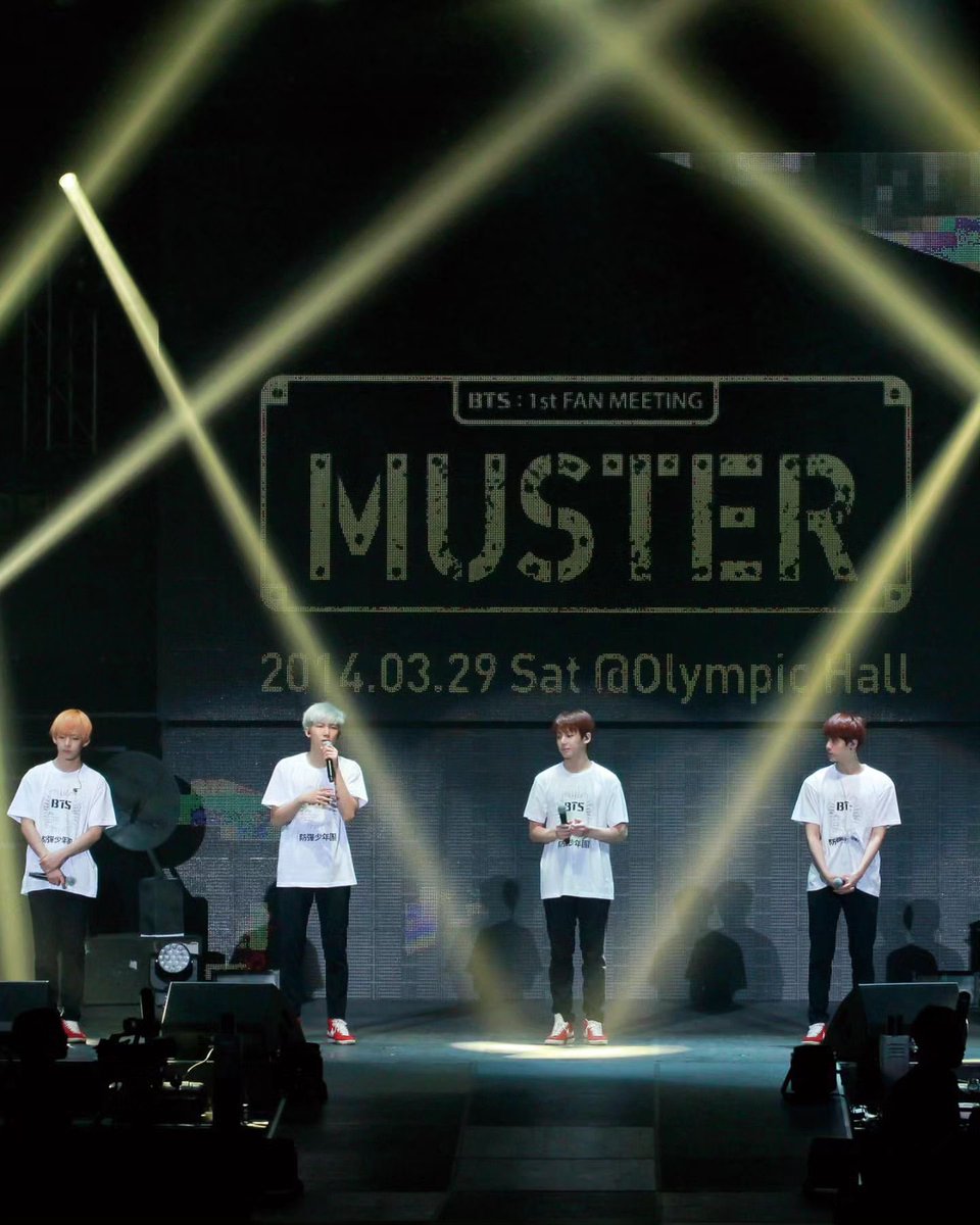 RM_flytothemoon's tweet photo. Thời gian trôi qua, có người đến, có người đi, có người ở lại. Đi bên nhau 1 năm đã khó, 10 năm càng khiến ta trân trọng hơn. Dù thế nào vẫn biết ơn đã sát cánh cùng nhau 💜

🐨: Kỉ niệm 10 năm https://t.co/eEZ04BAbDZ
