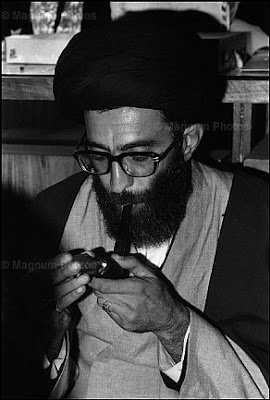 Mr_Magnussen's tweet photo. @faryaddarkhafa1 @Mahtaarsteh82 شیعه بر شیره استوار است
خیلی جالبه اگه 4 تا کشور نسبتا مدرن و روبه پیشرفت مسلمونم باشن سنی تشریف دارن :)
#زن_زندگی_آزادی https://t.co/zsimcCB6J7