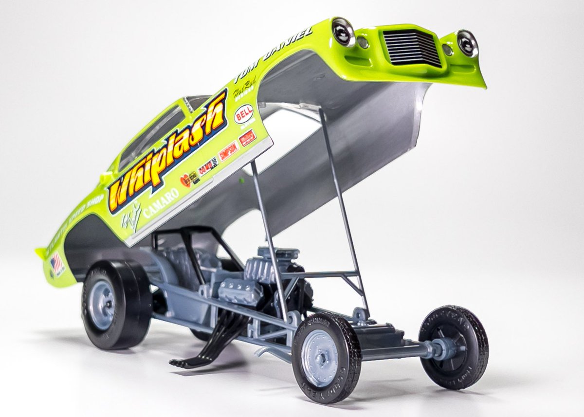 ogu512bb's tweet photo. #ATLANTISkits 1/32
#Whisplash
#TomDaniel
#FUNNYCAR
ボディも仕上がったし、もいっかいシャーシと組み合わせてみる。
う〜ん、たまらん!
#アメリカンカープラモ https://t.co/dms2HaZ25P