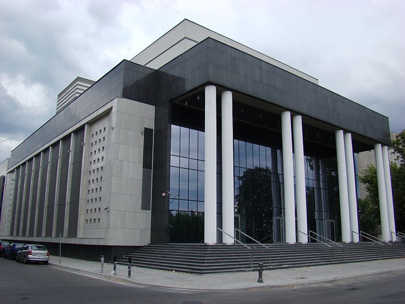 (Lato z Filharmonią) na CZESTOCHOWSKIE24.PL - czestochowskie24.pl/czestochowa/la…