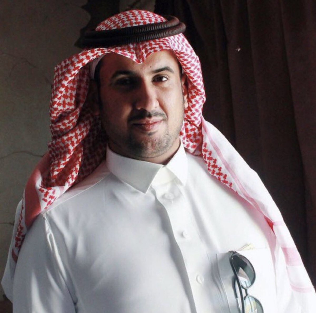 monther72's tweet photo. هنيئًا لك الشهادة ، أسأل الله أن يغفر للبطل #عبدالعزيز_الفريح  أستشهدت مقبل غير مدبر في معركة #مكافحة_المخدرات هذه الآفة التي تنخر في المجتمات .
أسأل الله أن يجعلك من الضاحكين المستبشرين ، لاتنس بطلنا من الدعاء وأن يخلف الله شبابه بالجنة #الشهيد_البطل_عبدالعزيز_الفريح https://t.co/lC89sGlEnb