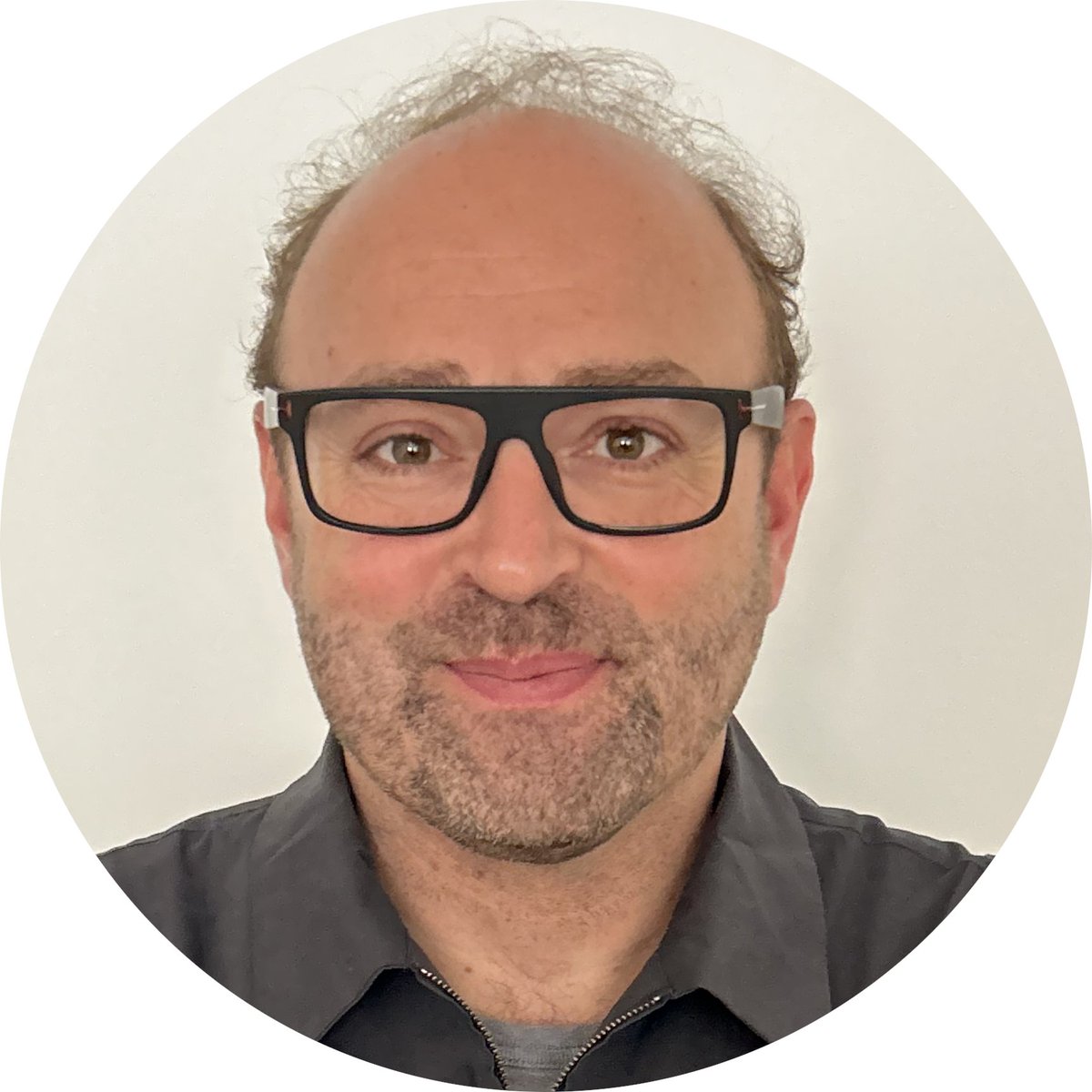 COFAENET's tweet photo. ¿Conoces a los #FacilitadoresPRO de #Cofae en @MADferia?
Son Montse Lozano y Carlos M. Carbonell (distribuidores y productores), que promoverán el contacto y las oportunidades de negocio entre los profesionales asistentes a la XIX edición de la feria madrileña. https://t.co/NXmQhlwBRS