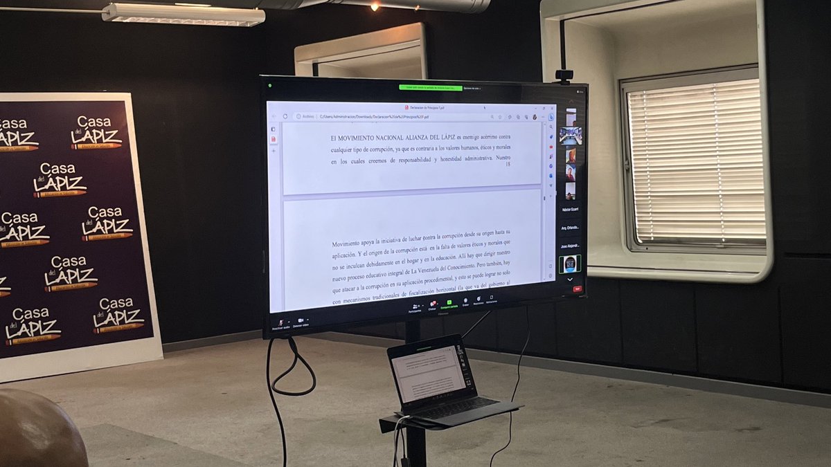 En sesión de trabajo, hoy, Consejo Nacional de <a href="/LapizVenezuela/">Alianza Del Lápiz</a> , organizando y estructurando.

¡Seguimos trabajando! ✏️🇻🇪

Contamos con <a href="/eochoa_antich/">Enrique Ochoa Antich</a> como invitado especial. ¡Gracias por acompañarnos en un día tan importante! 

Hoy fijaremos posiciones frente a nuestras futuras