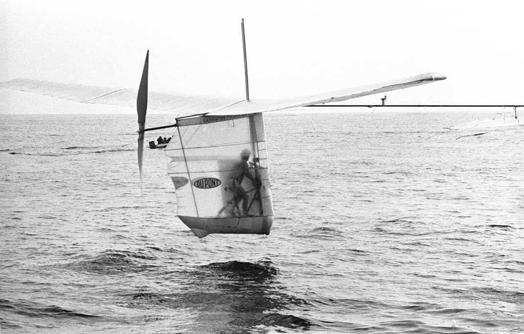 BritishHistorym's tweet photo. #otd 12 June 1979 – Bryan Allen wins the second Kremer prize for a man powered flight across the English Channel in the Gossamer Albatross.
#Britishhistory #BryanAllen #History #Englishchannel https://t.co/80Eh5uMoYP