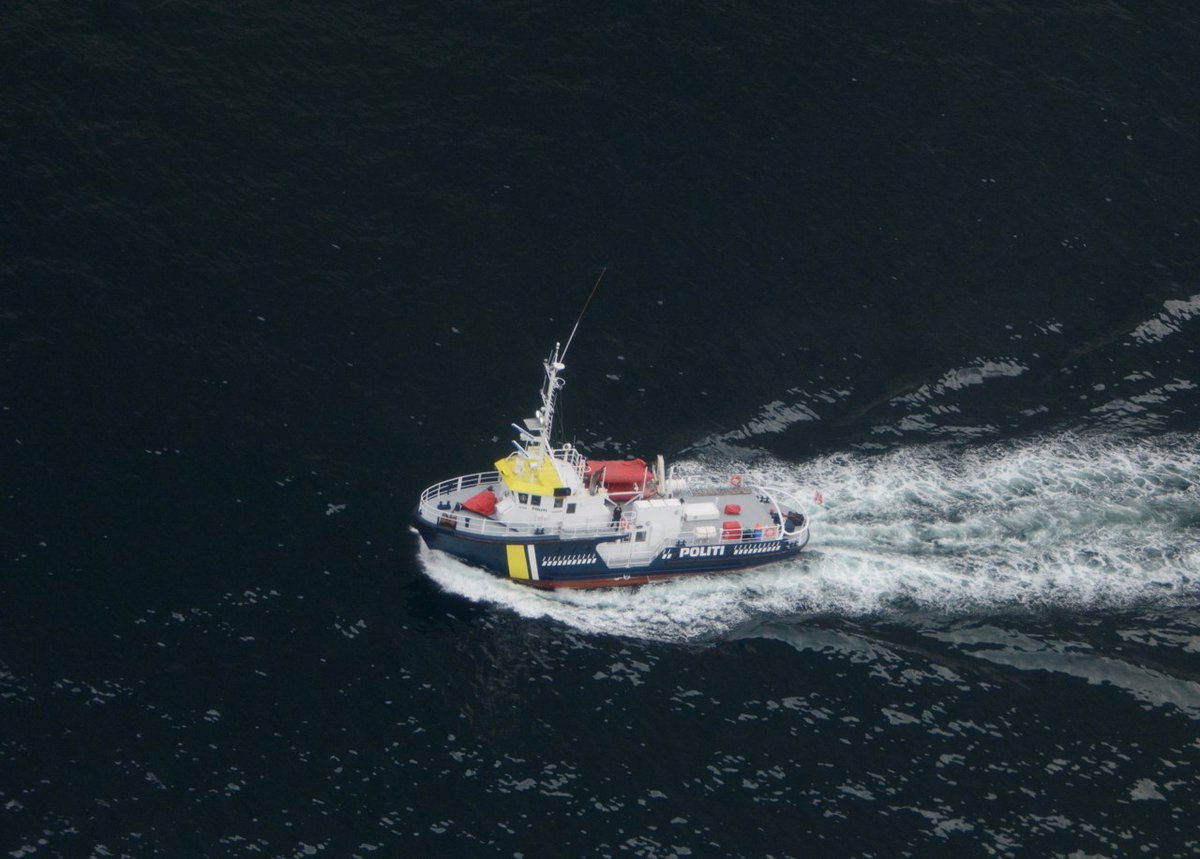 premar_ceclant's tweet photo. #ARGUS23| Déployé au Groenland, sur la base de Kangerlussuaq, dans le cadre de l’exercice SAR ARGUS 23, un F50M de la Marine nationale a contribué le 11/06 à une mission de recherche de deux plaisanciers près du fjord de Nuuk, à la demande du JRCC local. https://t.co/tQos6ELwln