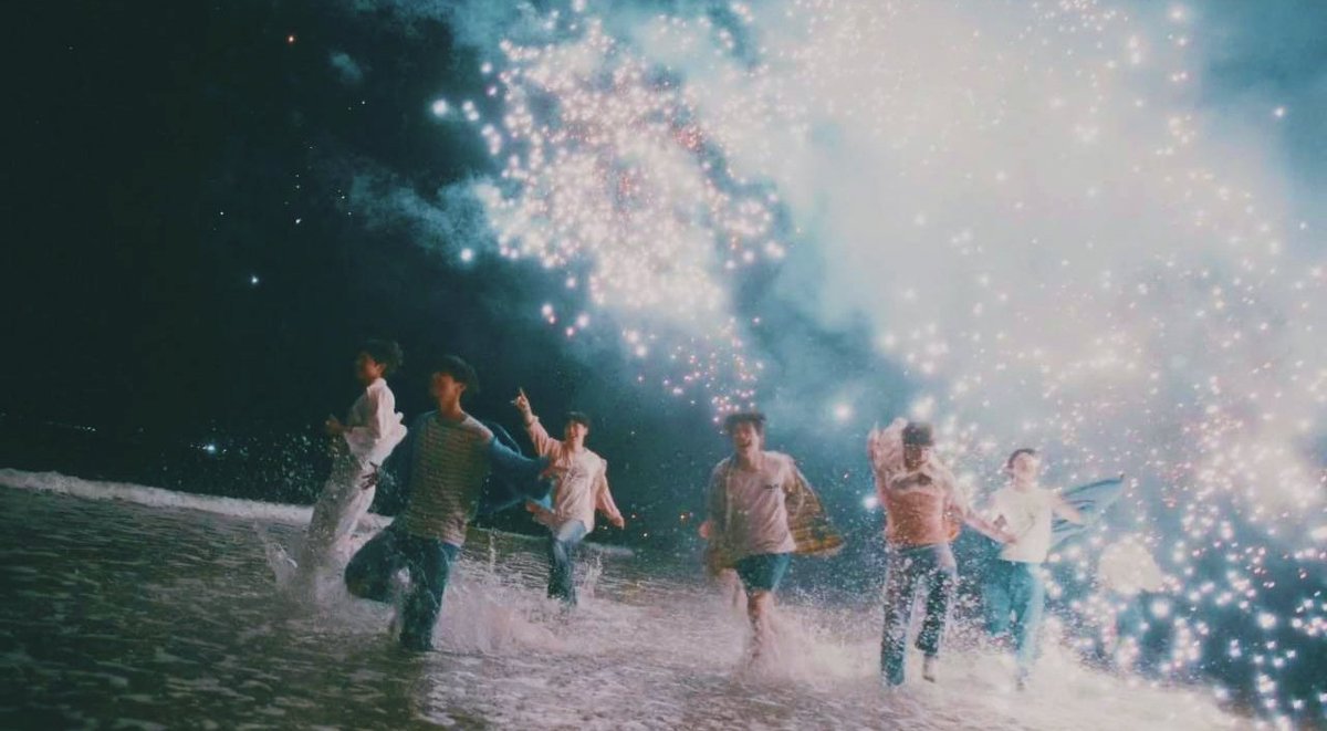 andTEAMgallery's tweet photo. #andTEAM Firework MV Teaser 2 https://t.co/aPWkWHdb8s