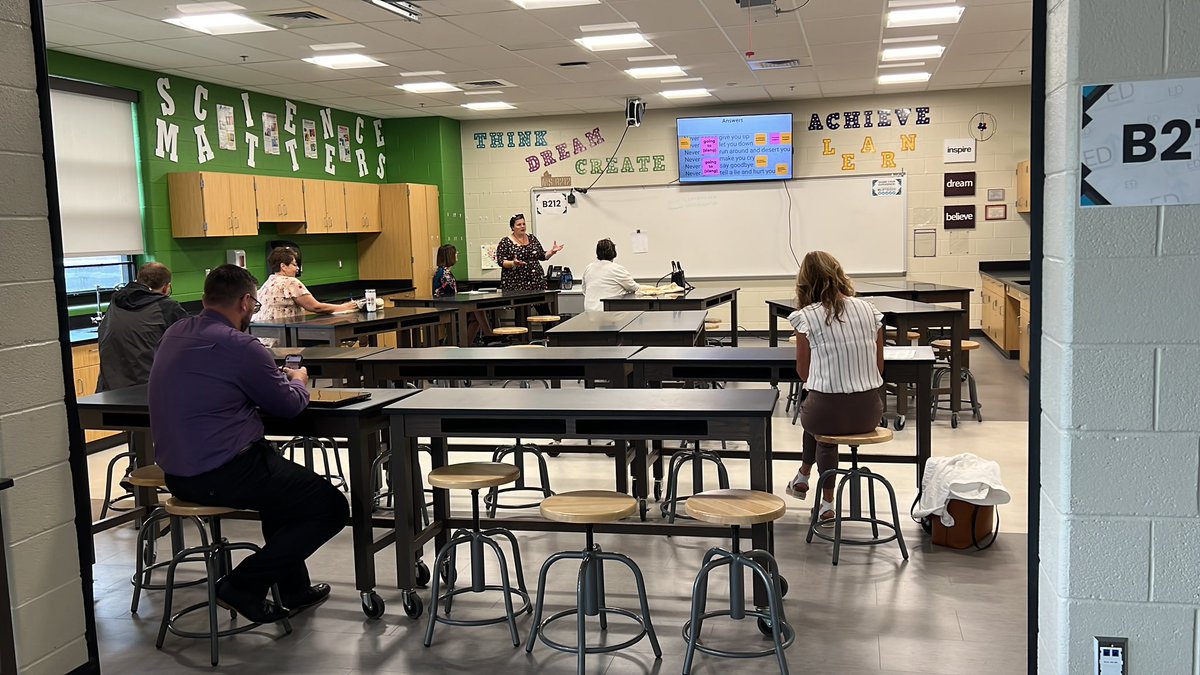 Love walking by this session and hearing someone say, “I learned something new!”  #lifted2023