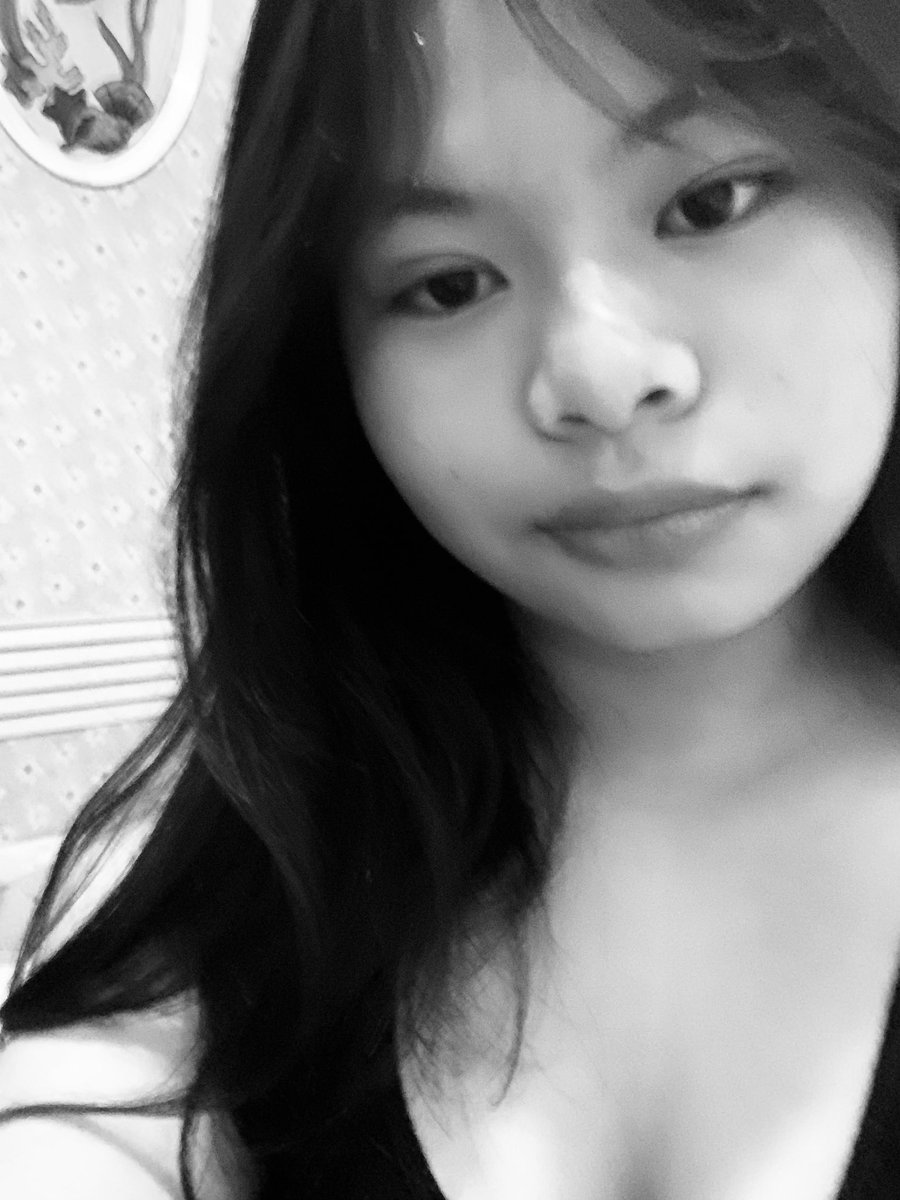 kyowuie's tweet photo. argh my bnw selfies>>>>> https://t.co/RQ2R7LyOdu