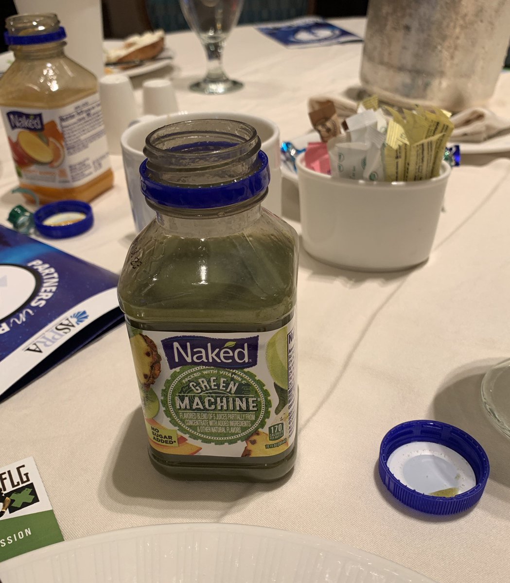 cateked's tweet image. OMG @AZSchoolPR sees me! Thank you for bringing the green for my breakfast! #ASPRA2023 #PartnersInProgress #KaleYeah