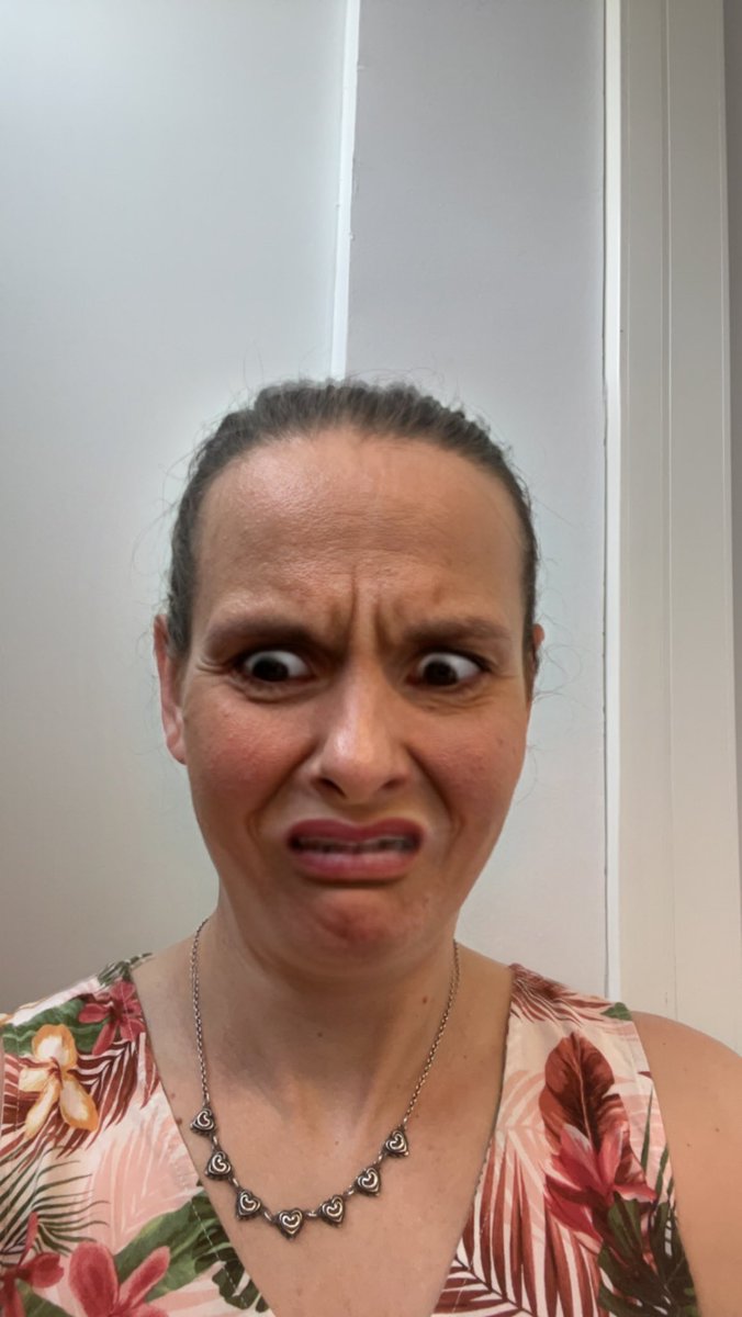 VesikHelen's tweet image. Loman tarpeessa ilme 
#yesfilter