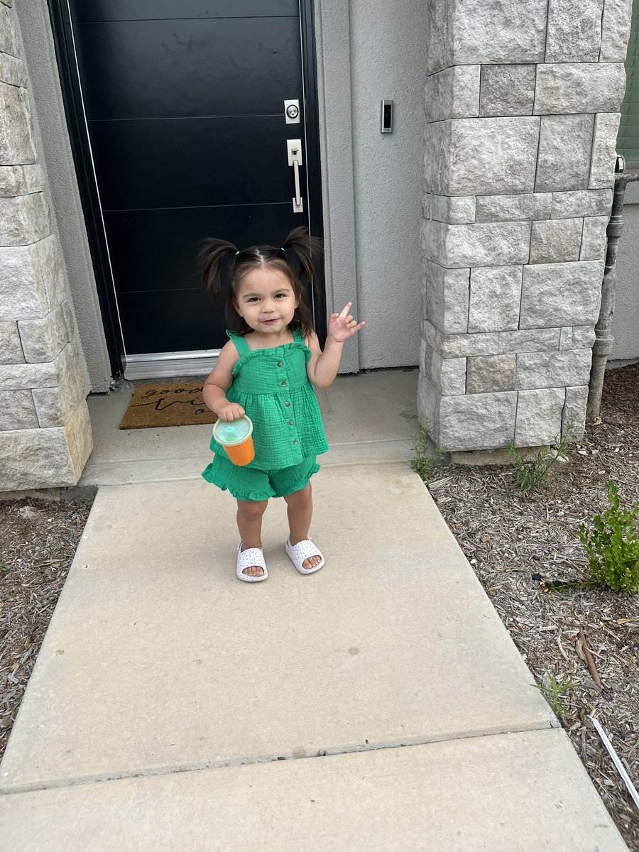baby kay 🦋 tweet media