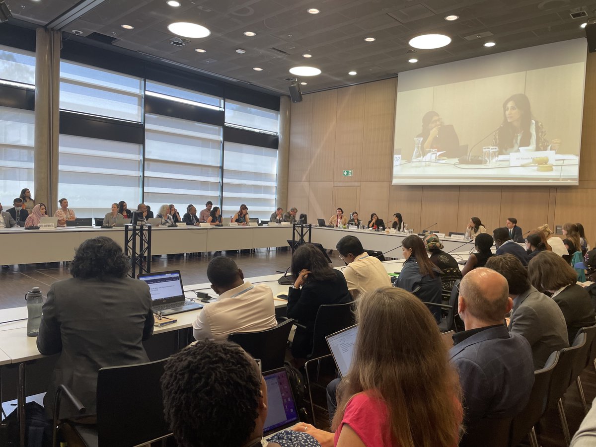 Int'l Coalition for Sustainable Infrastructure (@sust_coalition) on Twitter photo ICSI has been at the #BonnClimateConference COP Presidency session today, listening to <a href="/hlcchampions/">High-Level Climate Champions</a> @UNenvoyMM and H.E. Ms. Razan Al Mubarak speaking on realising nature outcomes.
'Action at local and regional level gives us hope more so than at global level.' - @UNenvoyMM ICSI has been at the #BonnClimateConference COP Presidency session today, listening to <a href="/hlcchampions/">High-Level Climate Champions</a> @UNenvoyMM and H.E. Ms. Razan Al Mubarak speaking on realising nature outcomes.
'Action at local and regional level gives us hope more so than at global level.' - @UNenvoyMM