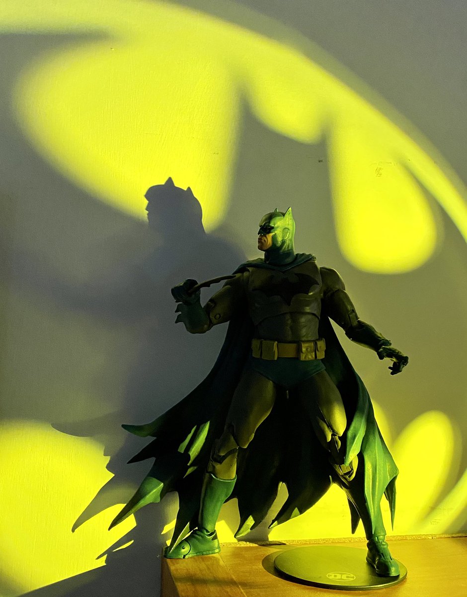 “He's a silent guardian, a watchful protector. A dark knight.”

#Batman #mcfarlane #batsignal #toyphotography #actionfigures