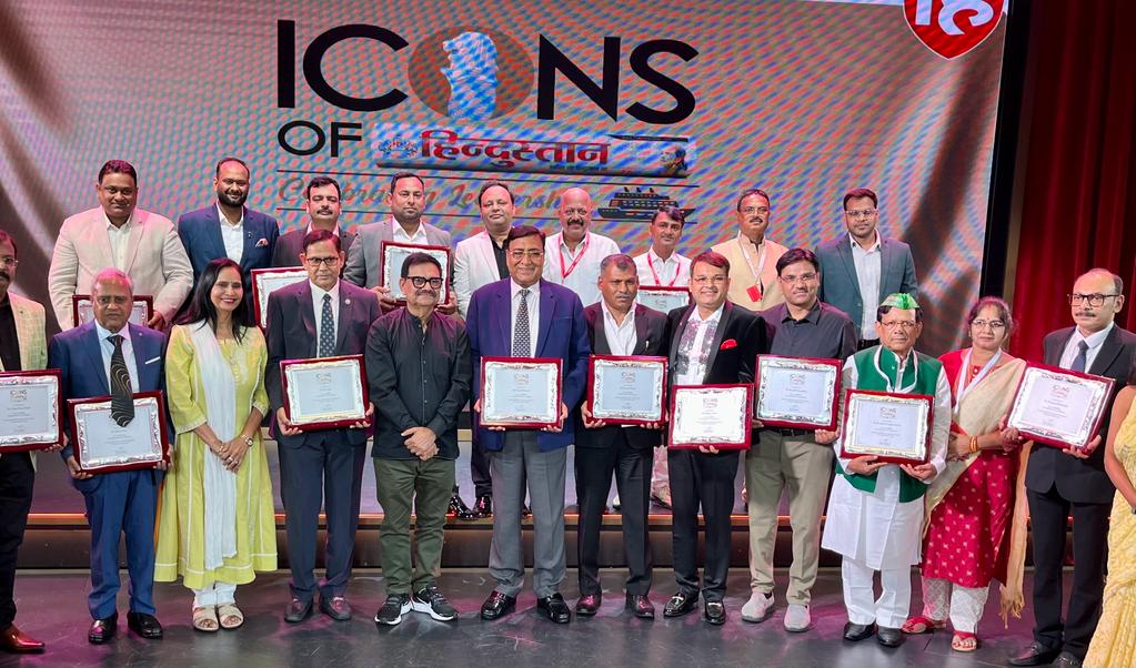 citizens_cf's tweet photo. A Leader lead by an example!!Congratulations to Mr. @GaneshReddys7, CEO of @citizens_cf , on being awarded the prestigious #IconsofHindustan Award by @Live_Hindustan. The recognition was presented in a ceremony held aboard the jetting Dream Cruise in Singapore. https://t.co/WeMUIslKcW