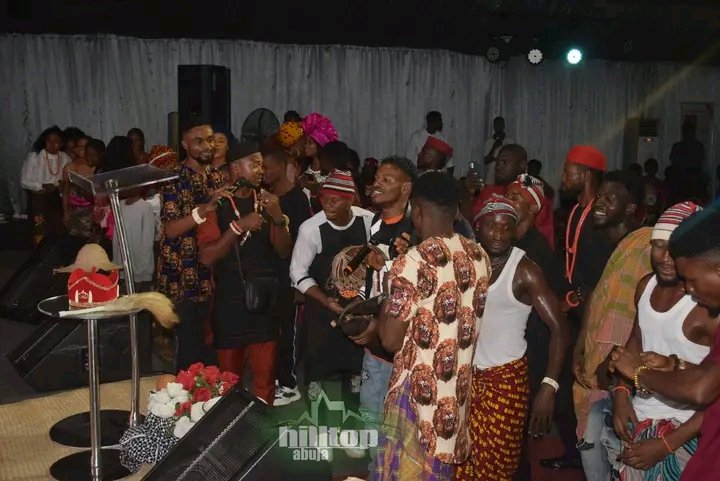 _hilltopabuja's tweet photo. Igbo Kwenu! Last Sunday's was worship was laced with eastern vibes as we continued with NEWS. The creator of all people and culture be praised forever. https://t.co/aZ69KwD6Py