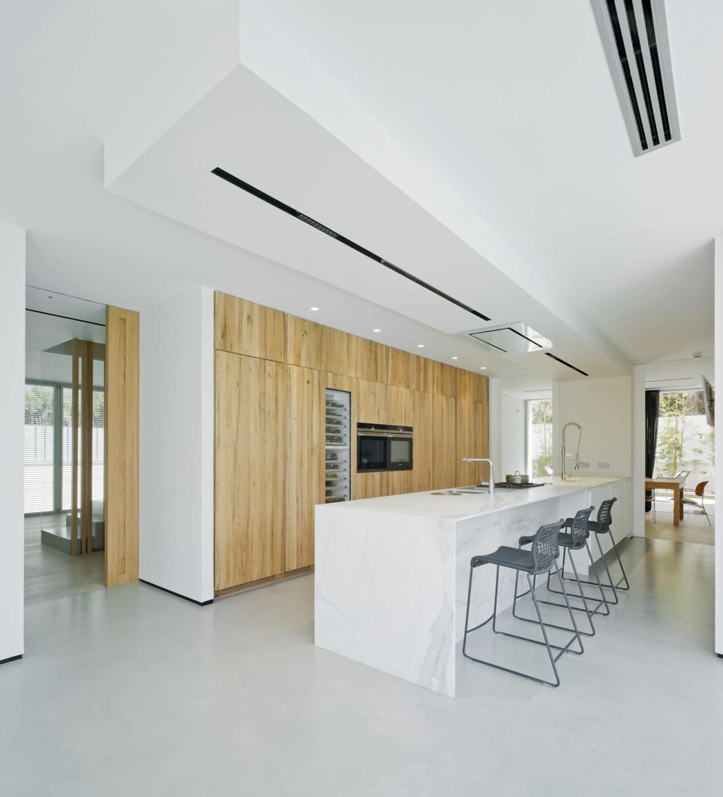 Villa ZüV by Tomás Amat Estudio de Arquitectura

homeadore.com/2018/02/15/vil…