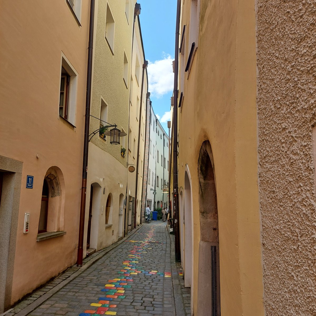 Robert T tweet media