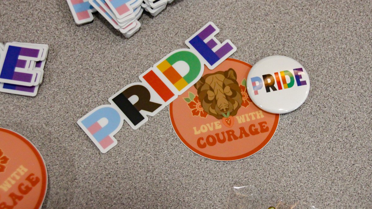 wrdsb's tweet photo. Happy…PRIDE!
Bluevale Collegiate Institute’s GSA hosted an amazing celebration. This was an opportunity to celebrate and raise awareness among all students and staff about the rich culture and history of our 2SLGBTQIA+ community.
#WRDSBPride #PrideMonth #LoveIsLove https://t.co/m90nnwWEju