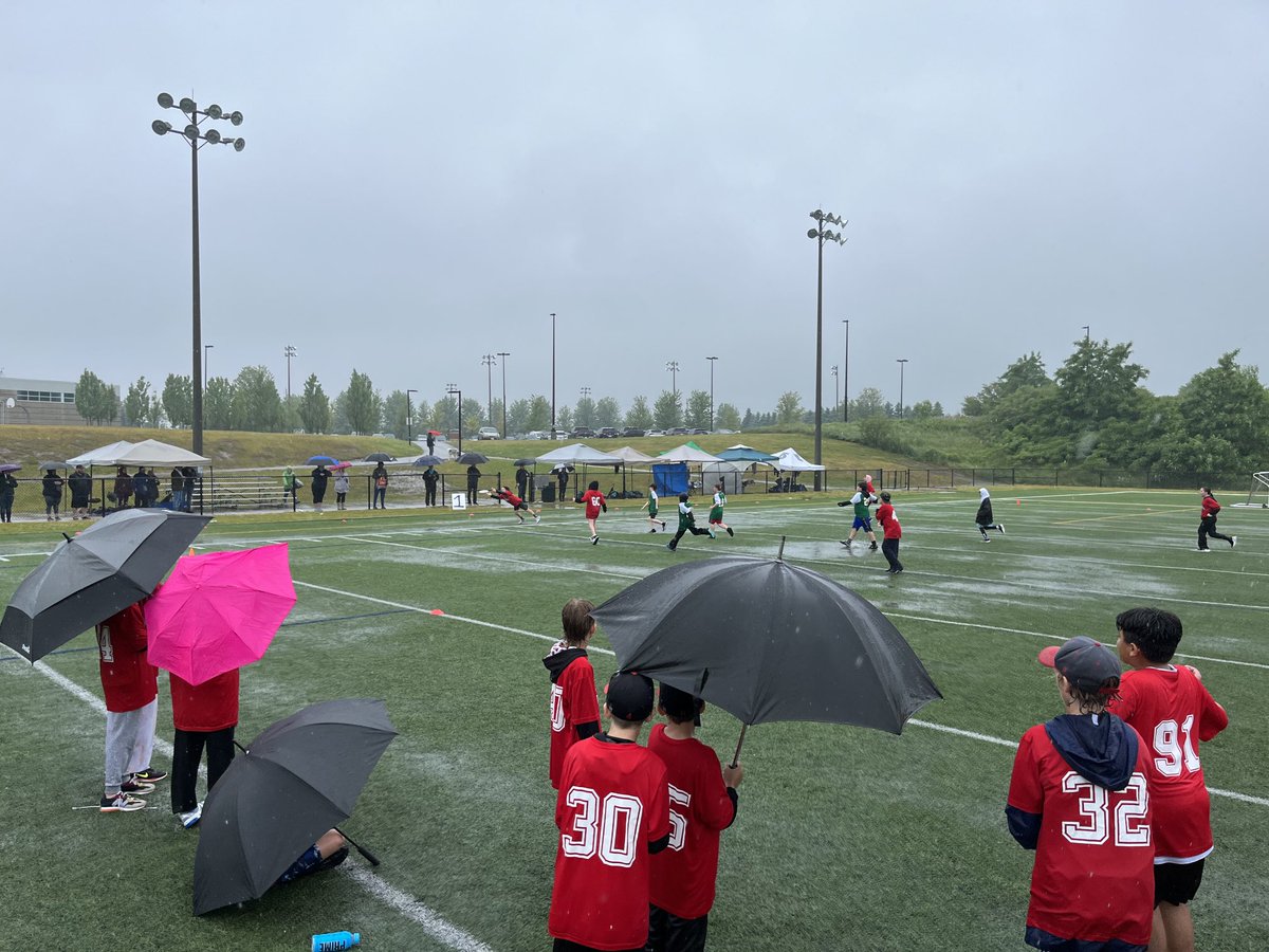 What a dive! Courtice North Junior Ultimate Frisbee action!