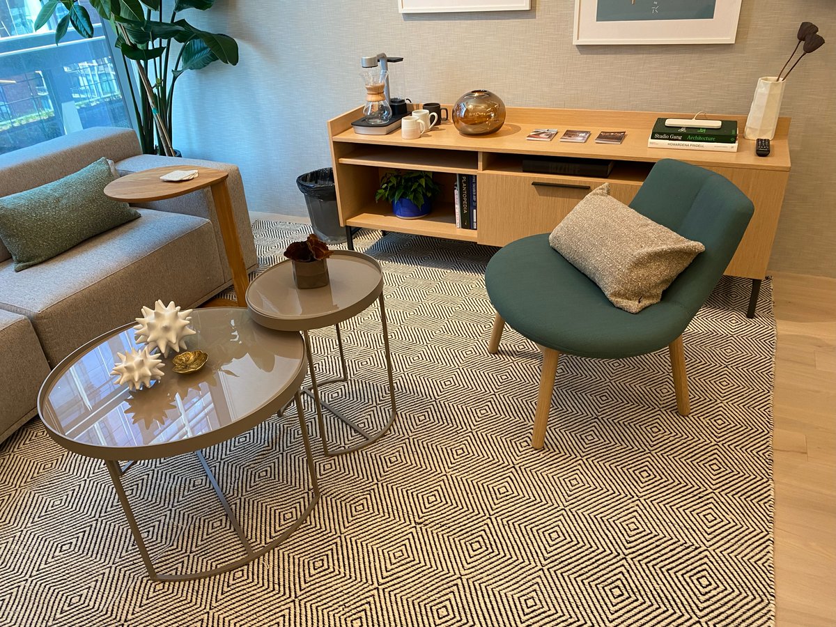 StudioTKSocial's tweet image. Design Days is here! Come explore our showroom at 311 N Green St off the 7th Floor!

#studiotk #designdays #designdays2023 #fmdd #fultonmarket #fultonmarketdistrict