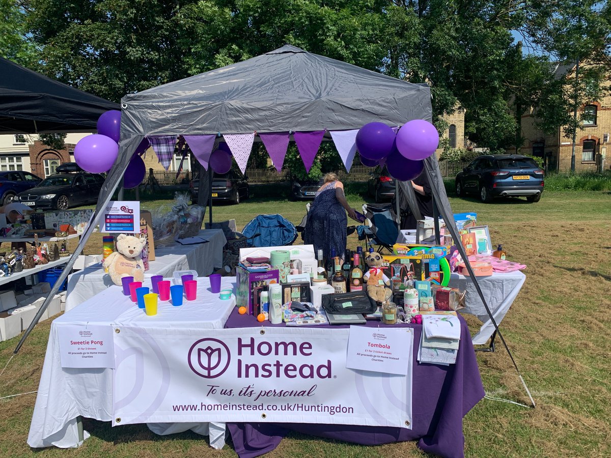 Homeinsteadhunt's tweet image. We had an absolutely fantastic day at the Huntingdon Riverside Gala on Saturday. A huge thank you to the organisers for arranging such a brilliant event. We look forward to seeing you again next year, enjoy these pictures of our stall! 🤩💜