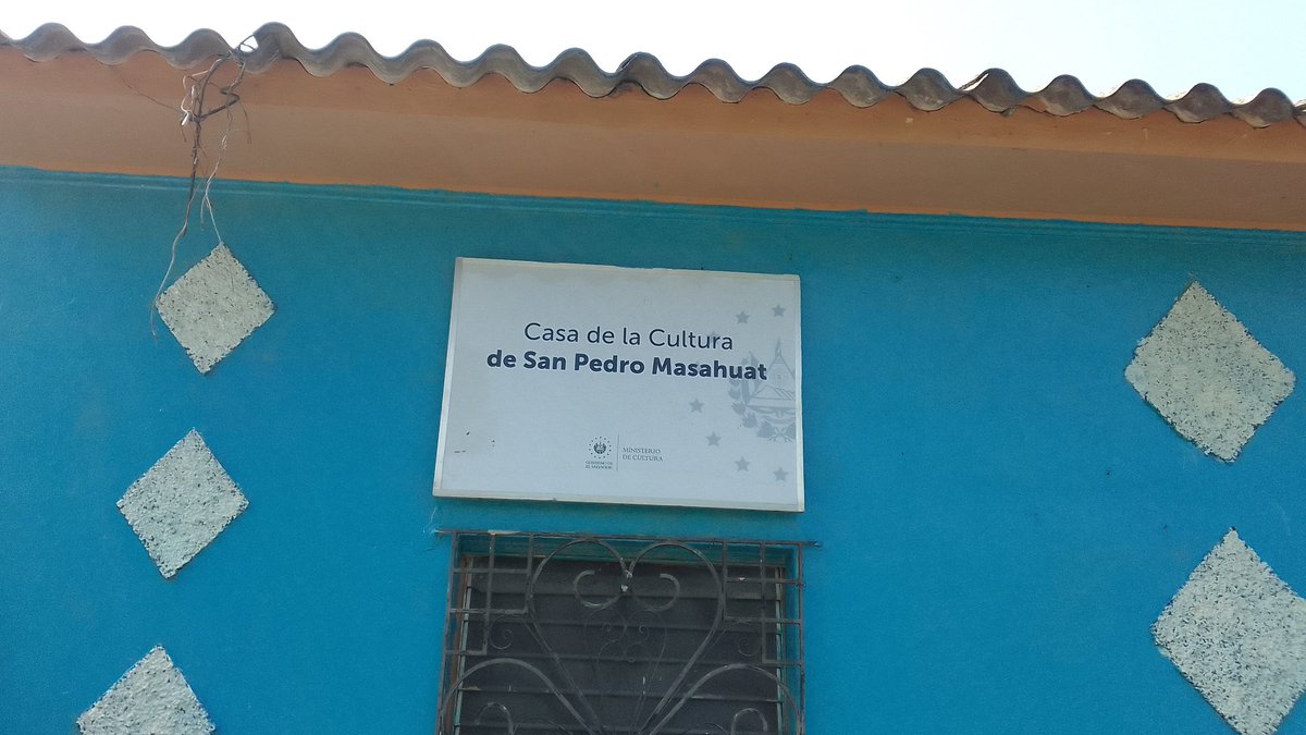 SITRASEC1's tweet photo. #EnPieDeLucha || #SITRASEC Este día nuestra organización se hizo presente a la Casa de la Cultura de San Pedro Mashuat para acompañar a nuestra afiliada a quien se le está violentando su derecho a la estabilidad laboral y a un proceso justo y equilibrado.
#NiUnPasoAtrás https://t.co/TwSmqhcQaU