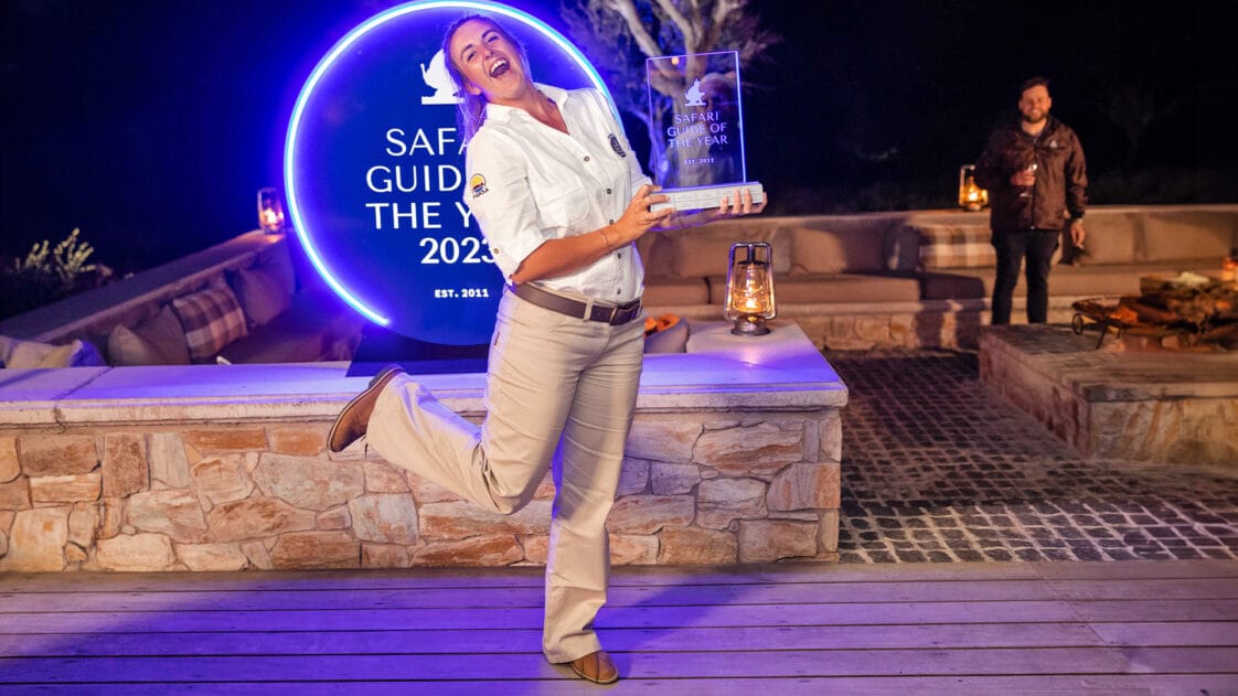 The First Female to Win Safari Guide of the Year

Kimberlee Le Hanie (Kimmy) is now officially the first-ever female guide to claim the prestigious title of Safari Guide of the Year! 

See all that went down at the event here:
latestsightings.com/single-post/th…