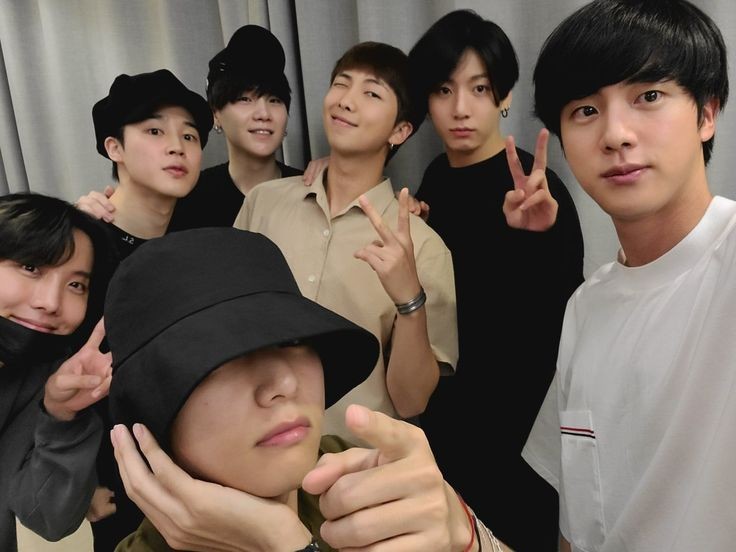 eatjintaetae's tweet photo. Love is a big word, and I've never used it as freely when it comes to anyone or anything else. But somehow, love can't sum up what I feel for you. Eternally grateful for my seven, I'll never get tired of thanking you for saving me. Happy 10 years, Bangtan! A lifetime to go. ♡ https://t.co/mVLgV4Axuo