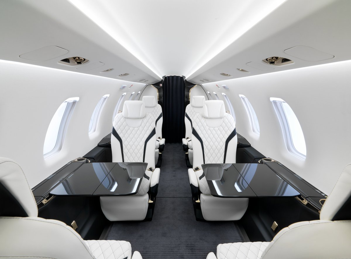 Flygreen_jets's tweet image. Take a look at the @PilatusAircraft PC-24! Contact @FlyGreenGlobal to learn more about availability for this jet &amp;amp; over 7000 other aircrafts! 
@fyp #privatejet #privateplanecharter #pilatus #flygreen #businessjet