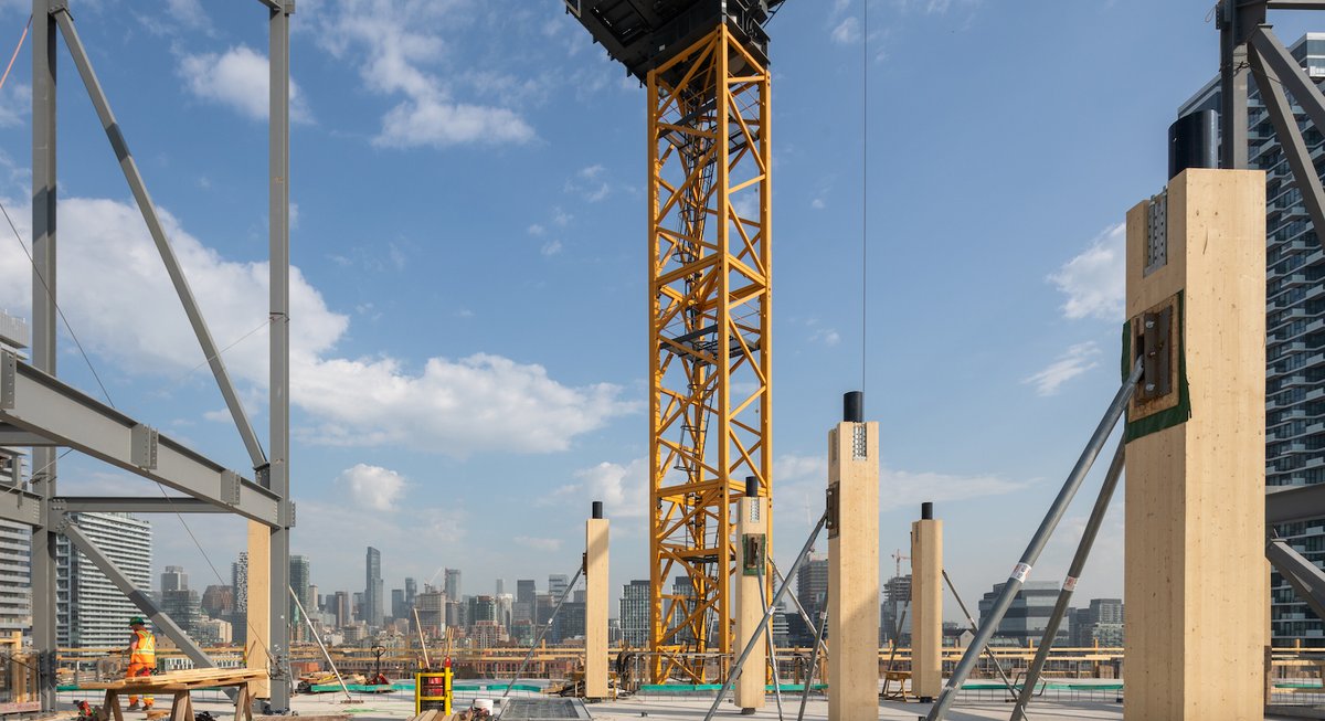 moriyamateshima's tweet photo. We are in awe of this view, taken from the top level of the Limberlost Place construction site!
@actonostry @gbcollege @PCLConstruction
#moriyamateshima #limberlostplace #masstimber #actonostry #construction #georgebrowncollege #torontoconstruction #waterfronttoronto #mtarch https://t.co/EzjYMajIXC
