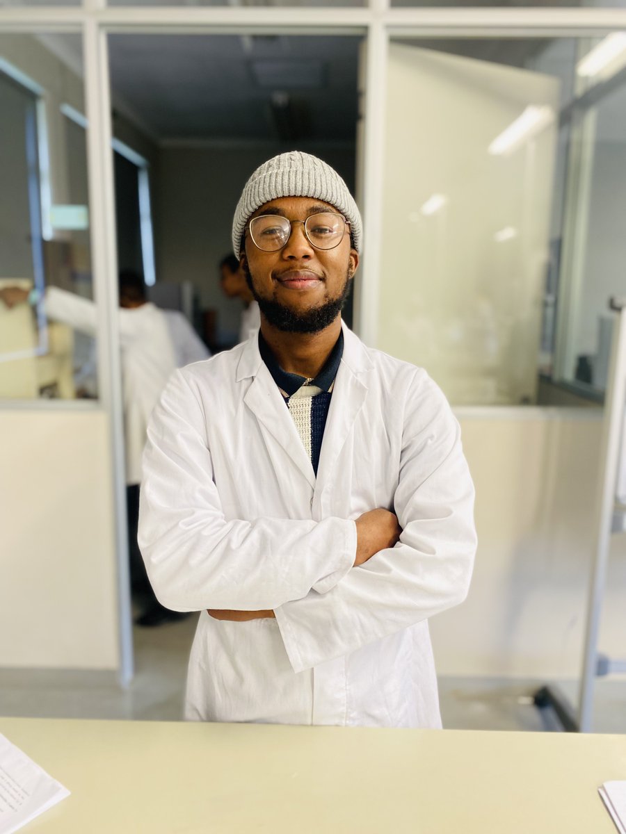 Obrian_Makwela's tweet photo. Hi am Obrian Makwela in the profession of Food Technology and Science👨‍🔬. We develop and manufacture processes and recipes of food and drink products. Our aim is to make sure the products are safe, in an efficient way and meet specific standards.😊 #foodscience #foodtechnologist https://t.co/sLI6ljy9hH