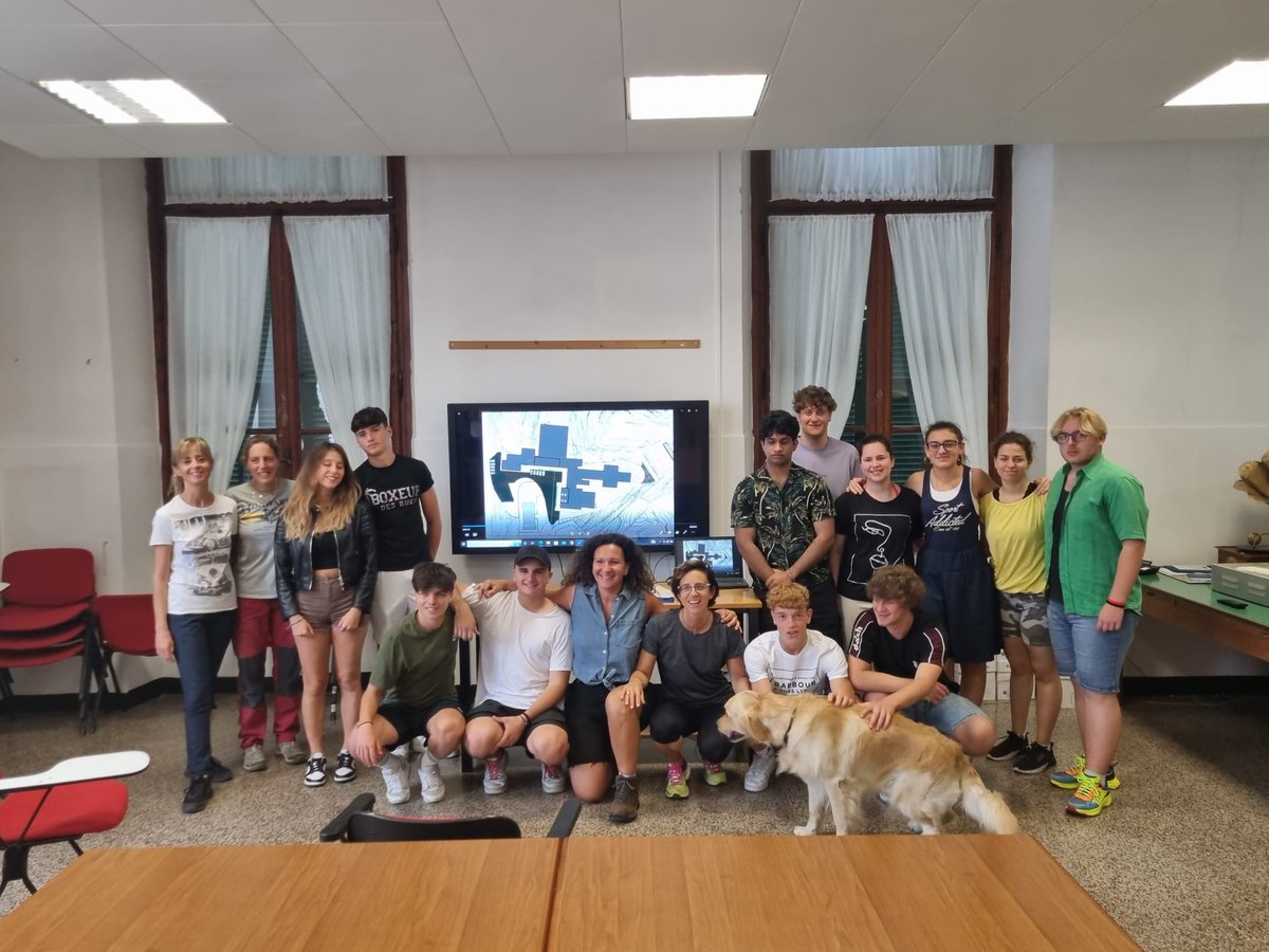 💧A conclusione del percorso laboratoriale con le scuole a cura del <a href="/ParcoPortofino/">Parco di Portofino</a> la classe 4° indirizzo Costruzioni, Ambiente e Territorio dell'IISS Liceti di Rapallo ha presentato il progetto di un quartiere resiliente al rischio idraulico interreg-maritime.eu/web/reseau/-/c…