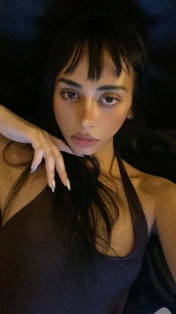222xen's tweet photo. chilling https://t.co/2sfwvnTEkl
