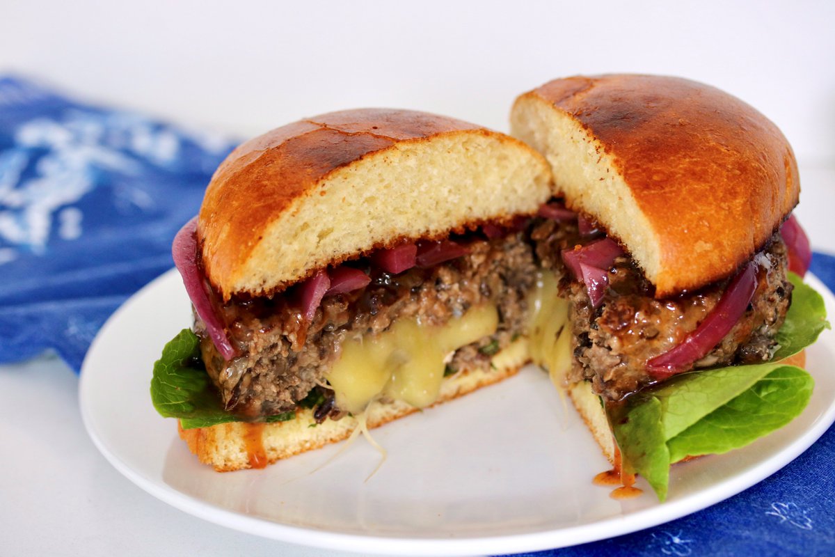 WildRiceCouncil's tweet photo. Another great-looking burger: Wild Rice Juicy Lucy by @goodgriefcooks (Lisa Keys) joined as a contender in our "Get Wild w/ Wild Rice" contest. Today's the last day to send entries - https://t.co/VEqcgJ3sHy. #wildricecontest #wildrice #burgers #rusticfood https://t.co/uF1koKh8Dx