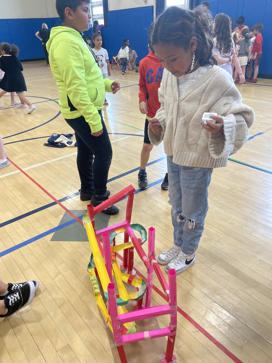 CZawatson's tweet photo. STEM &amp; Gr. 4 explored Kinetic and Potential Energy planning, engineering and practicing Teamwork! ⁦@24Kath⁩ ⁦@Jostroff2⁩ ⁦@LBSchoolsNY⁩ ⁦@MsPatronaggio⁩ ⁦@TursiCristie⁩ ⁦@jslearning⁩ ⁦@MrJonesSTEM⁩ ⁦@News12LI⁩ ⁦@Scholastic⁩ https://t.co/73RzCTEhO5