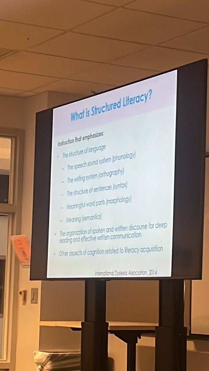 DeLaSierraB's tweet image. This 👇is a game changer for literacy instruction! 

Evidence-Based instruction matters 🧬

#ReadingRope #StructuredLiteracy 
#L2E2023