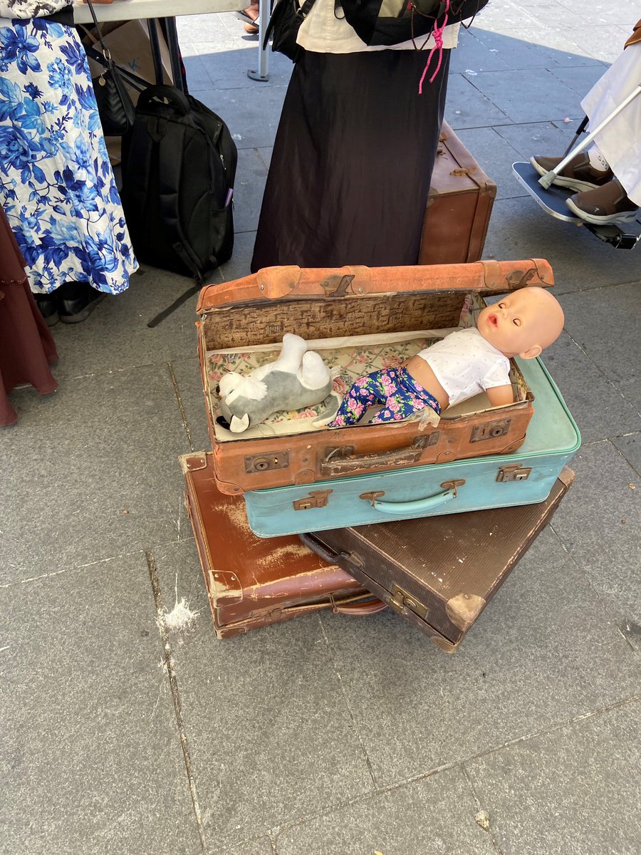 Comtec Translations (@comtectranslate) on Twitter photo What did you get up to this sunny Saturday? ☀️
Three of our employees - Olivia, Phoebe and Martyna - volunteered their time to help out at the <a href="/CRMCCov/">Coventry Refugee and Migrant Centre 🧡</a> In the City Festival to celebrate and support #RefugeeWeekUK
#bcorpuk #Coventry What did you get up to this sunny Saturday? ☀️
Three of our employees - Olivia, Phoebe and Martyna - volunteered their time to help out at the <a href="/CRMCCov/">Coventry Refugee and Migrant Centre 🧡</a> In the City Festival to celebrate and support #RefugeeWeekUK
#bcorpuk #Coventry