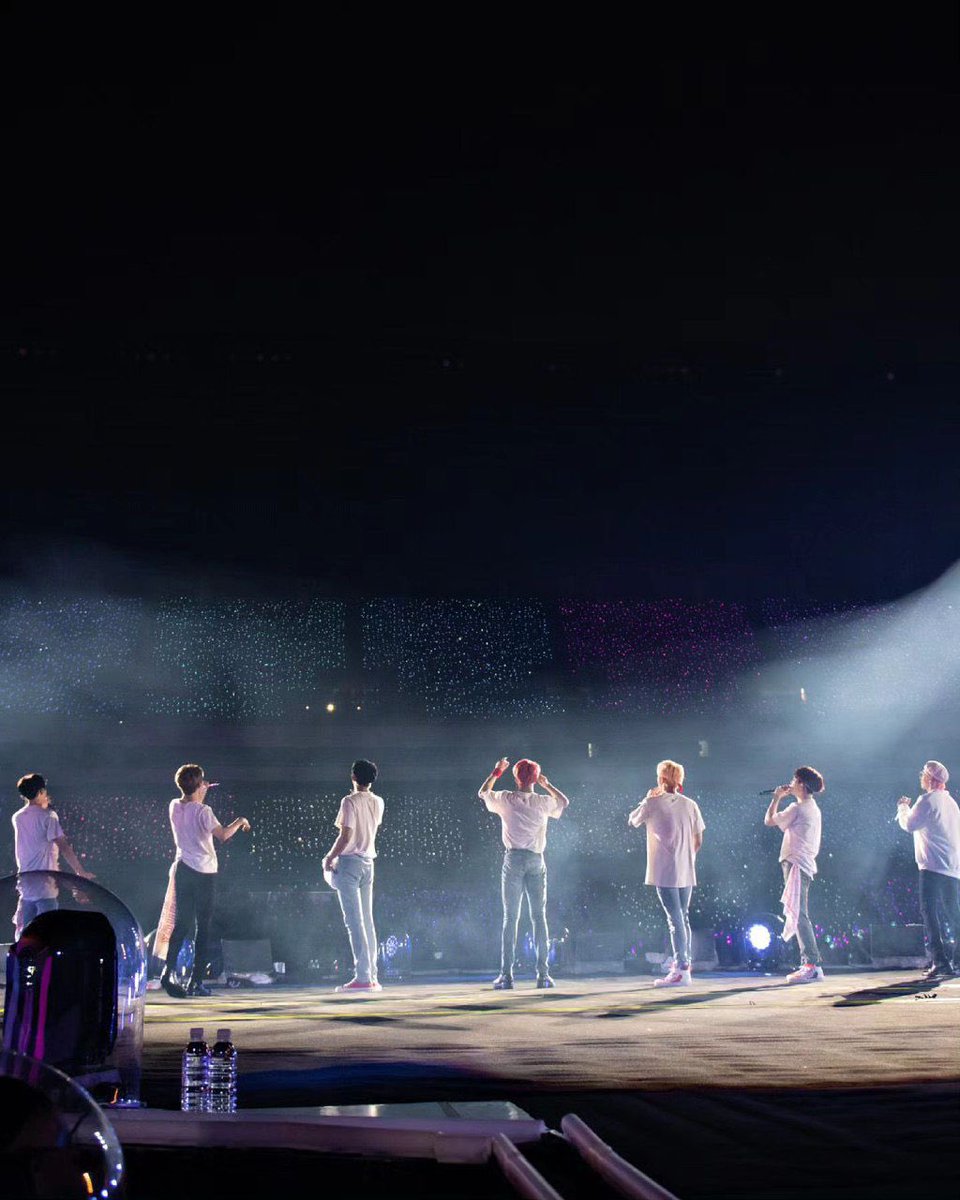 SrishtiDuttaCh7's tweet photo. Dear BTS,  

I wanted to take a moment to thank you for all the joy and inspiration you've brought into my life. Your music has helped me through some tough times and has always reminded me to stay true to myself and to never give up on my dreams… 
Ps. Credit goes to owner! https://t.co/MtDBWPSHgg