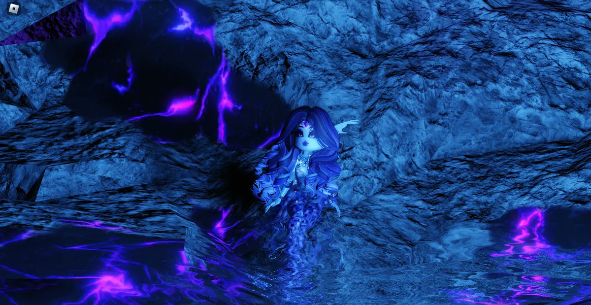 💙Siren💜

#royalehigh #roblox