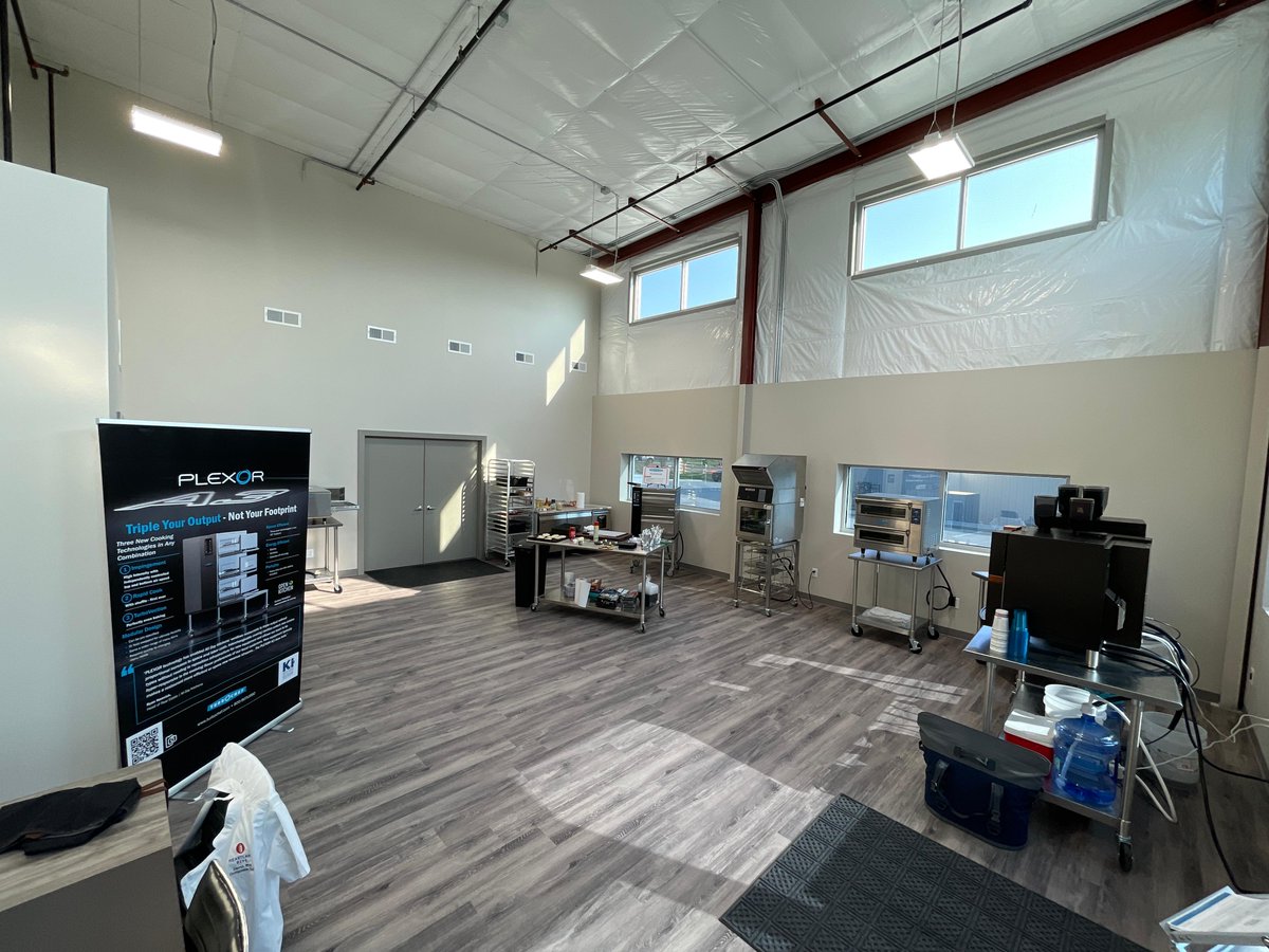 heartlandreps's tweet image. We had an absolute blast at our @turbocheftech #Plexor demo event in Des Moines last month, and we hope you did too! 👩‍🍳We're always here for your in-person demo needs. Want to see a specific type of #foodserviceequipment in action and give it a test drive? Let us know!