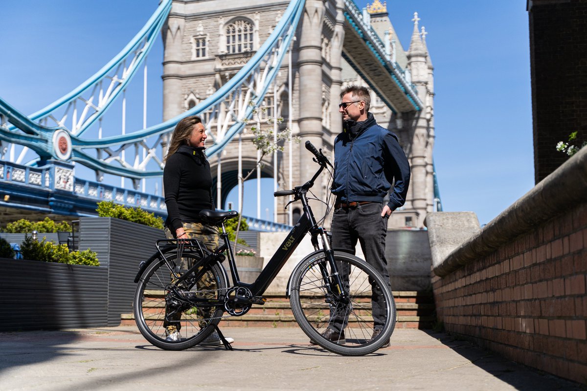VoltBikesUK's tweet photo. 🌞 Happy Monday, everyone! ☀️Can you believe Father's Day is just around the corner? ⌛️Only 6 days left until we celebrate and honour all the incredible dads out there! 🧡#giftidea
.
#tryVOLT #FathersDay2023 #DadLove
#DadAppreciation #dadday 
#BestDadEver #fypage #DadsWhoRide https://t.co/iaG5LtAWeA