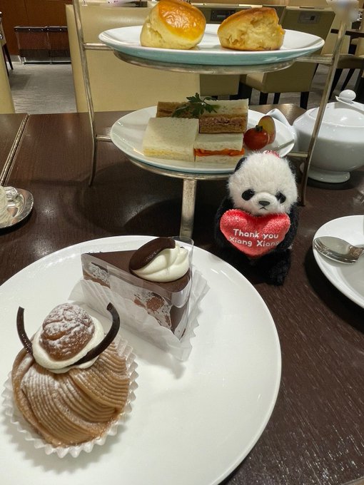 早割クーポン！ 新品 フォートナム＆メイソン トレー Rory エリザベス