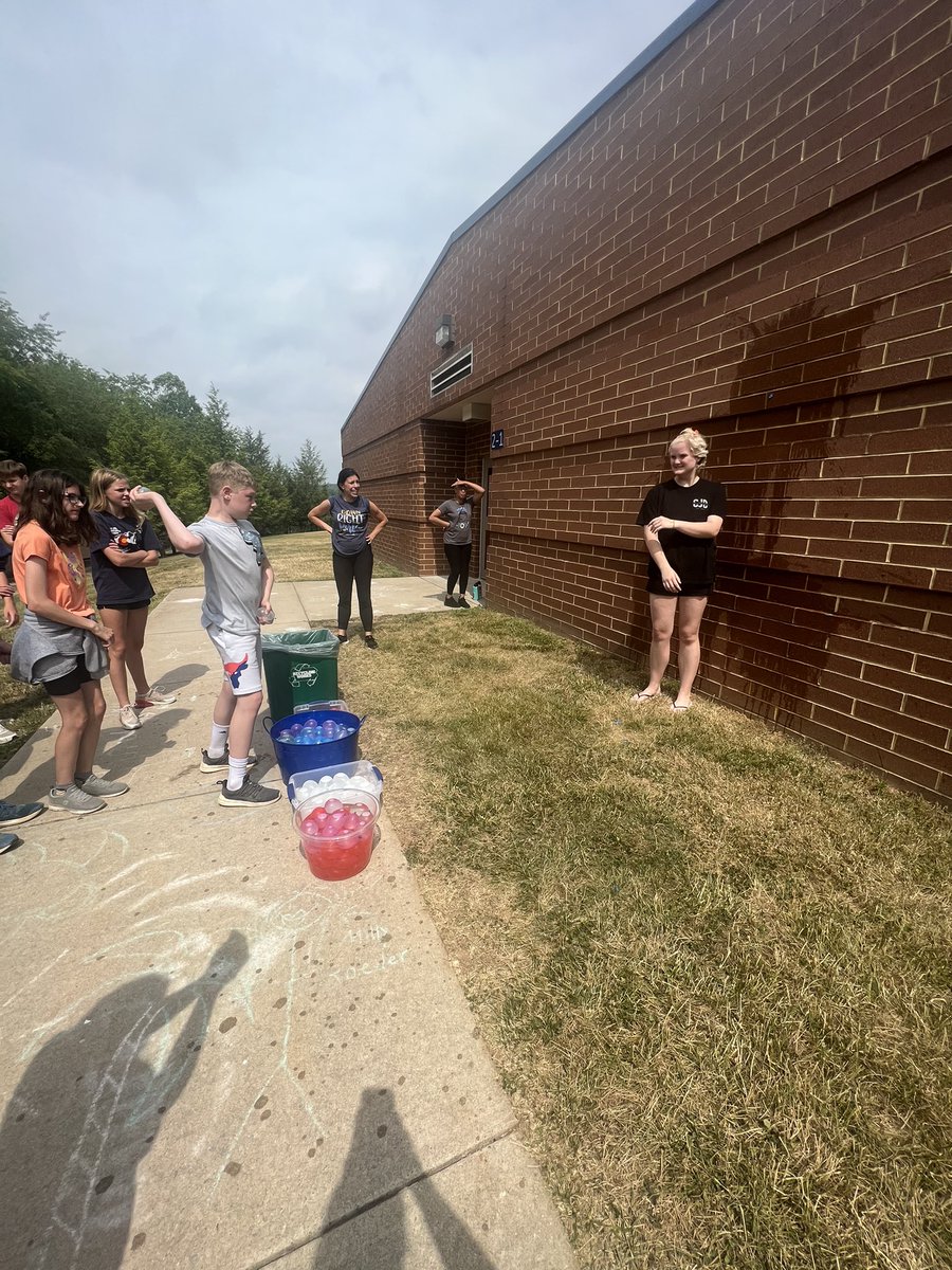 MStolnis's tweet photo. It was so much fun to say YES when a student asked to bring in “a few hundred” water balloons to have some end of the year fun. Epic afternoon….topped off with the bucket of water being dumped over my head 🤣 well played kids, well played 👏🏼 https://t.co/asnAfjHv8Q