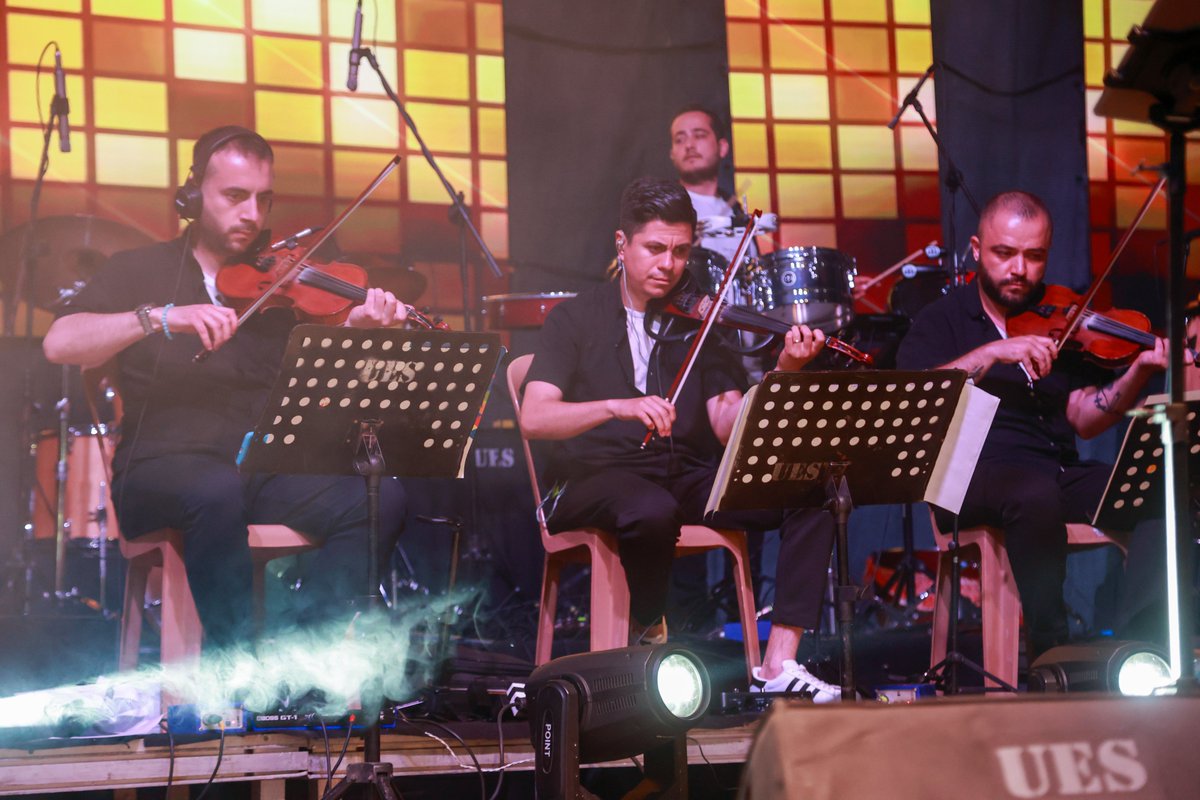usakbld's tweet photo. 🎶 Kent Orkestramızın solisti Mert Doruk'un güzel sesi ve enstrümanlarımızdan çıkan eşsiz müzik ziyafeti ile Atapark renklendi, Kenan Doğulu şarkılarıyla coşku tavan yaptı. 🎊

💯 #ModaFest yarın son gününde sizlerle olacak, bu heyecanı sakın kaçırmayın. 😎 https://t.co/OMgQbZsqUs