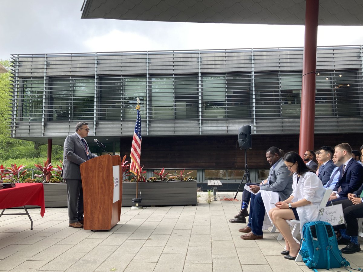 Congrats and Kudos to our class of 2023 #IM residents and subspecialties fellows ⁦⁦<a href="/nyphospital/">NewYork-Presbyterian</a>⁩ Queens ⁦<a href="/queensbotanicl/">Queens Botanical Garden</a>⁩ ⁦<a href="/WeillCornell/">Weill Cornell Medicine</a>⁩ - so proud of you! ⁦<a href="/acgme/">ACGME</a>⁩ ⁦<a href="/AAHPM/">AAHPM</a>⁩